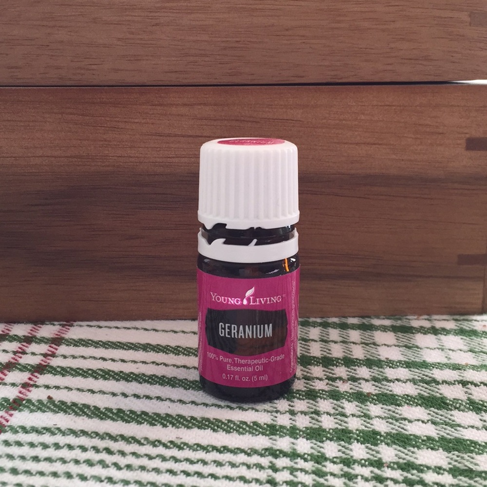 Geranium Young Living Essential Oil